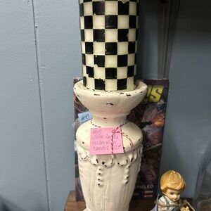 Candle Holder with Checkered Candle
